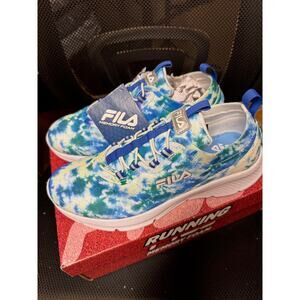 NWT Ladies Fila Blue Tie Dye Skyway 2.0 Memory Foam Sneakers - 9.5